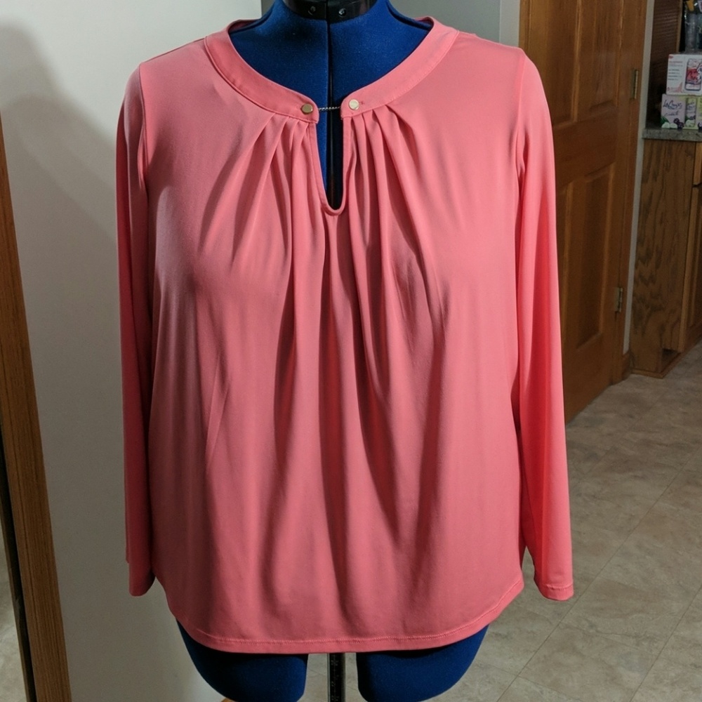 Jones New York Pink Keyhole Top